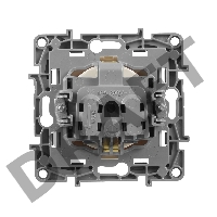 Розетка 2К+З, на винтах, защ. шт., сл. кость ETIKA 