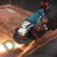Шлифовальные машины Makita GA7040SF01 УШМ,ф180мм,{2600Вт,8500об\м,5.5кг,кор,суперфланец,плавный пуск,антивиб рукоятка}